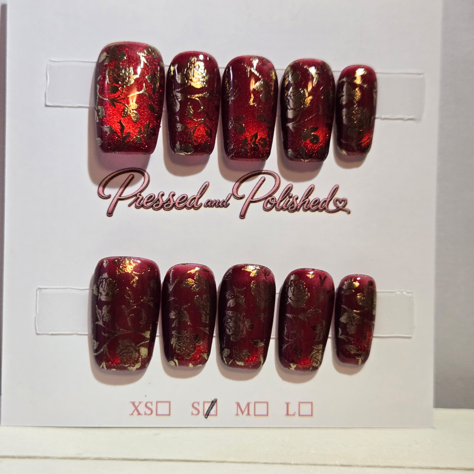 Ruby Rose press-on nail set
